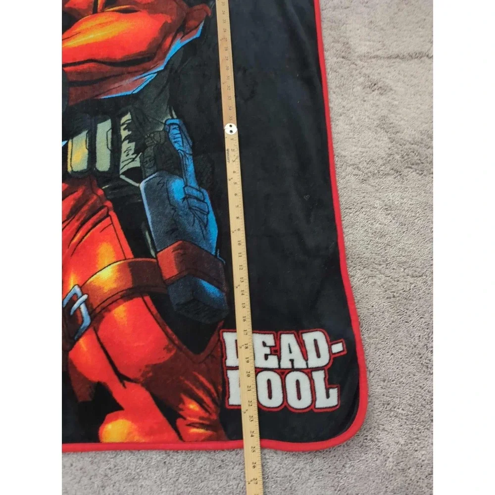 Marvel Deadpool Fleece Throw Blanket‎ 45